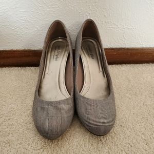 Gray Plaid Heels